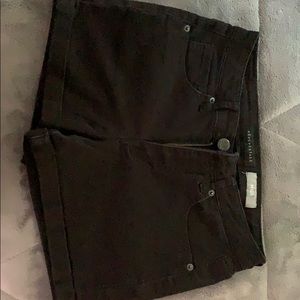 Aeropostale Midi Stretchy Black Shorts Size 4